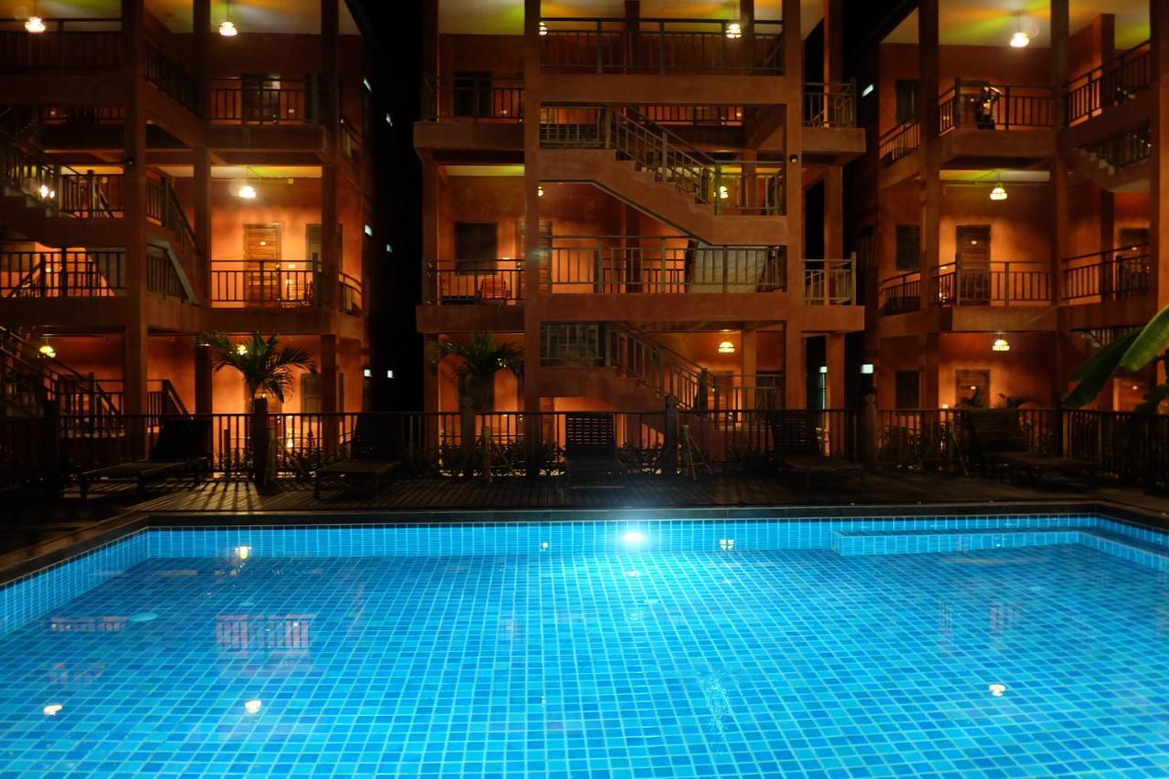 Rainforest Huahin Village Hotel Hua Hin Exterior foto